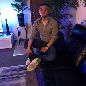 Meet your Posher, Jose